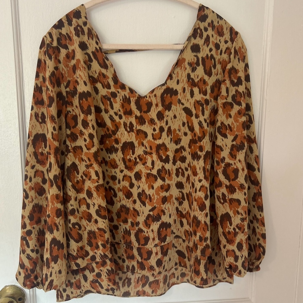 Basement Animal Print Blouse – Size M – Excellent Condition